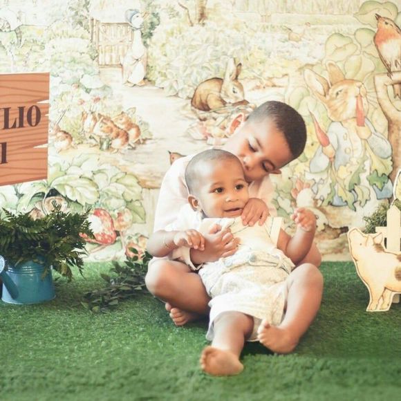 Meet your Posher, Sandra - Picture 1 of 1